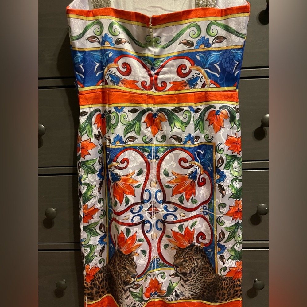 Fun Patterned Dress! - image 7